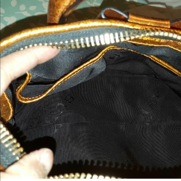 Burberry metallic clementine handbag - Picture 5 of 17